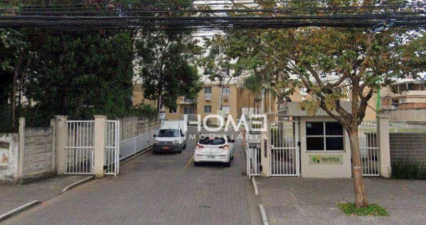 Apartamento com 2 dormitórios à venda, 51 m² por R$ 129.000,00 - Taquara - Rio de Janeiro/RJ