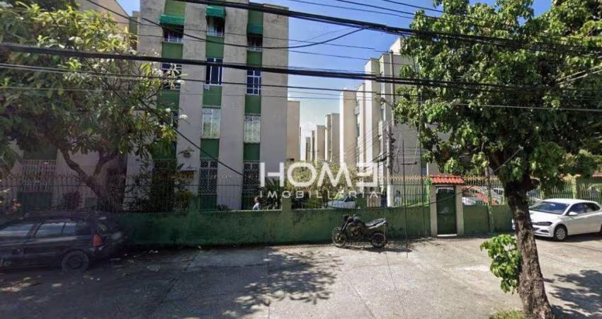 Apartamento com 3 dormitórios à venda, 57 m² por R$ 77.000,00 - Brás de Pina - Rio de Janeiro/RJ
