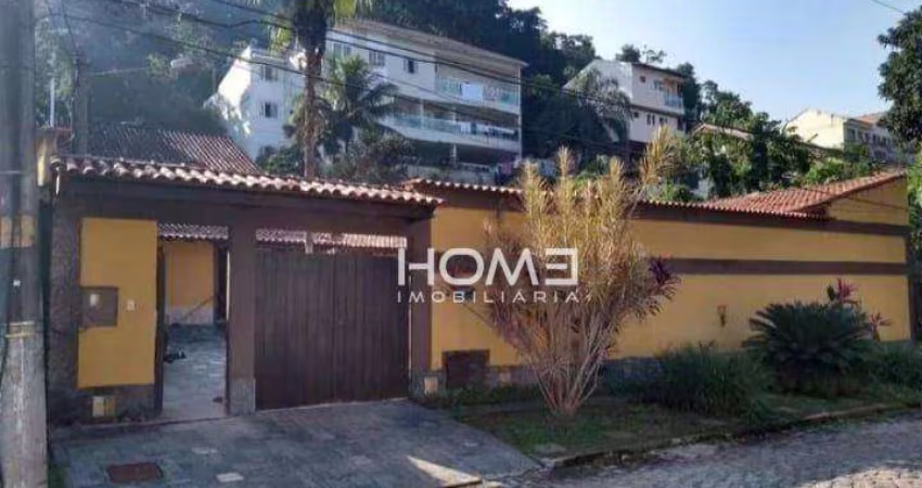 Casa com 4 dormitórios à venda, 320 m² por R$ 790.000,00 - Taquara - Rio de Janeiro/RJ