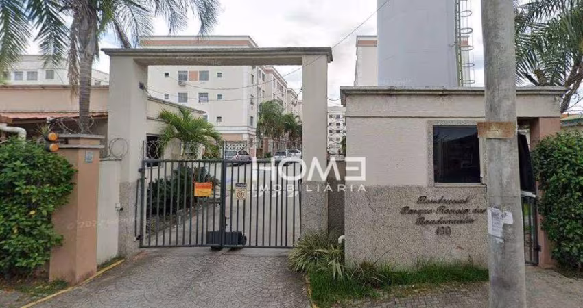 Apartamento com 2 dormitórios à venda, 42 m² por R$ 73.000,00 - Guadalupe - Rio de Janeiro/RJ