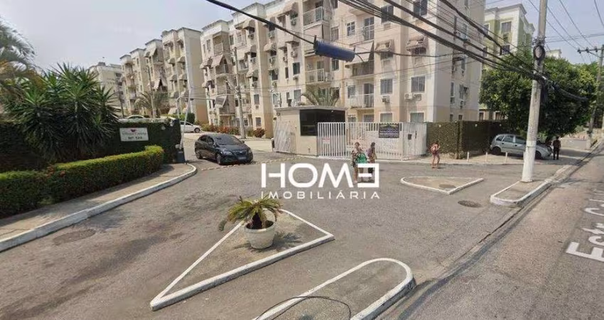 Apartamento com 2 dormitórios à venda, 56 m² por R$ 144.000,00 - Irajá - Rio de Janeiro/RJ