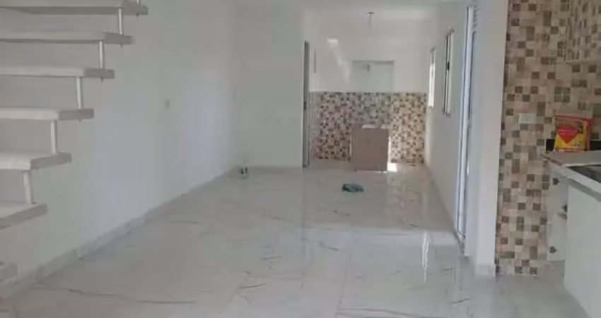 Casa com 2 quartos para alugar na Rua Rua Araicás, 213, Vila Lageado, São Paulo