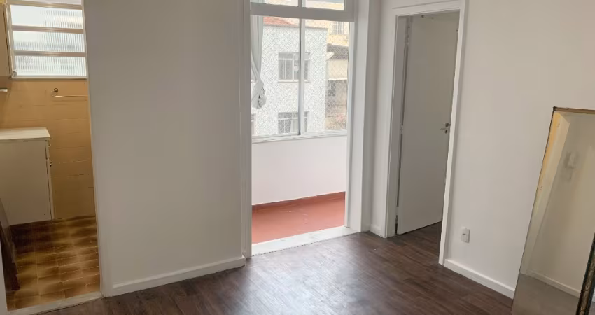 Apartamento com 1 Quarto para alugar, 34m² - Botafogo