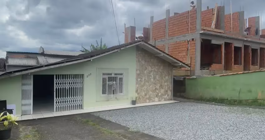 Casa com 3 quartos à venda no Boehmerwald, Joinville 