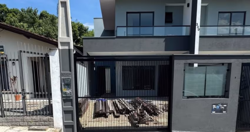 Geminado Alto Padrão no bairro Bom Retiro