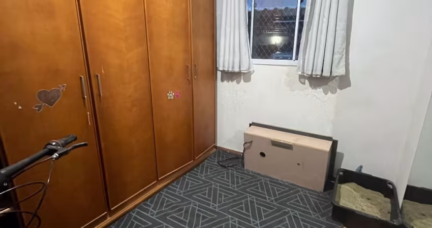 Apartamento a venda no bairro Adhemar Garcia