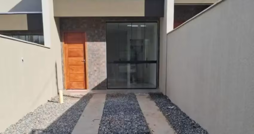 Geminado de planta baixa pronto para morar no bairro floresta