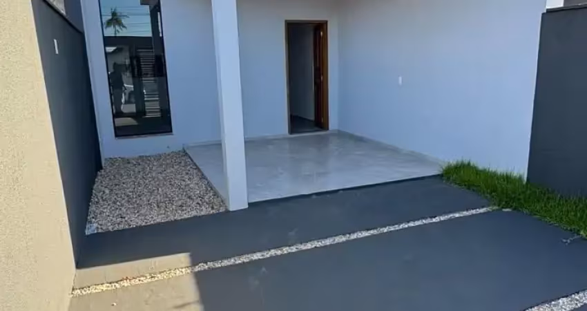 Geminado espaçoso e bem localizado no bairro fátima