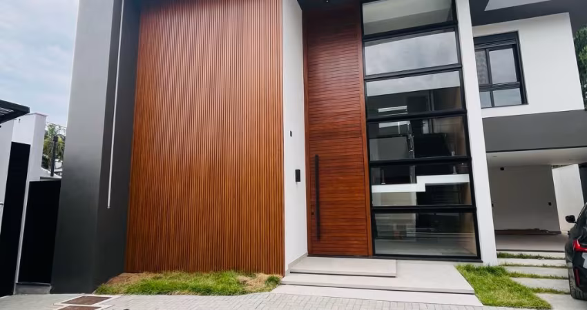 Casa Exclusiva e Sofisticada em Condomínio Fechado no América