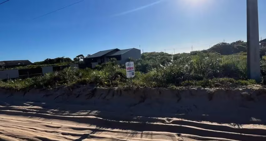 Terreno à venda na Praia do Ervino, São Francisco do Sul 