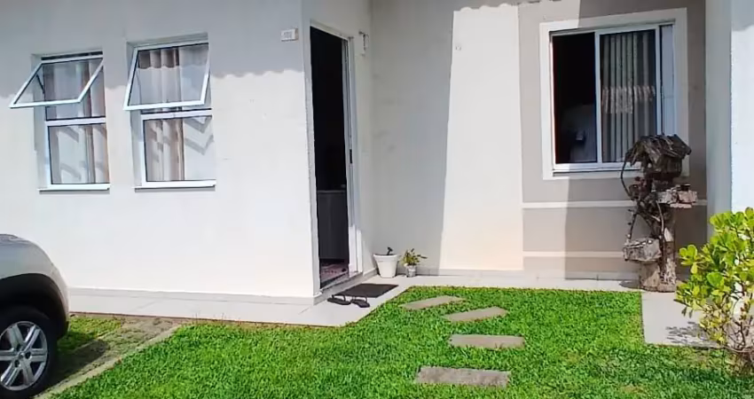 Linda casa em condomínio fechado no bairro itinga em araquari