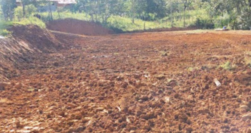 Terreno na Estrada Alto Quiriri no Pirabeiraba