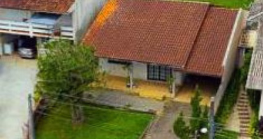 Terreno com Casa no Guanabara