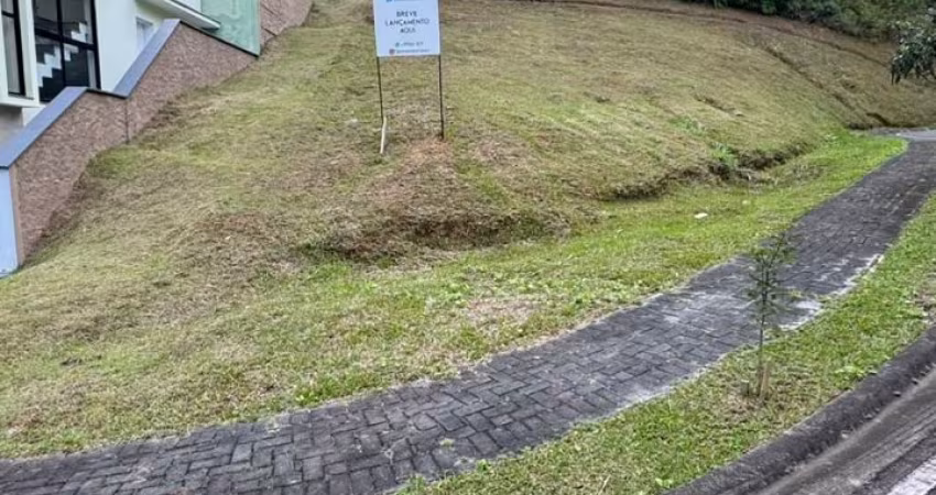 Novo Terreno no Vila Nova