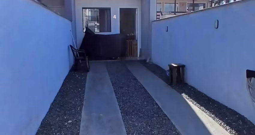 Casa com 2 quartos à venda no João Costa, Joinville 