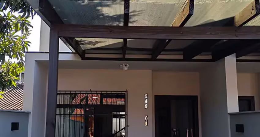 Casa com 3 quartos à venda no Boa Vista, Joinville 