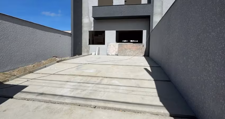Lindo geminado em finalização localizado no bairro iririú