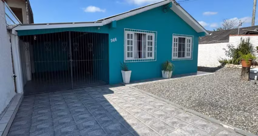 Belíssima casa averbada com amplo terreno no adhemar garcia