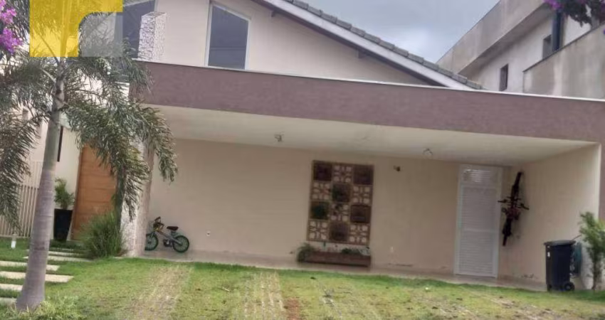 Sobrado com 3 dormitórios à venda, 290 m² por R$ 2.500.000,00 - Condomínio Vale das Águas - Bragança Paulista/SP