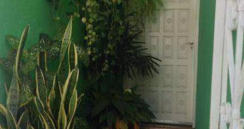 Casa com 2 dormitórios à venda, 98 m² por R$ 420,00 - Vila Aparecida - Bragança Paulista/SP