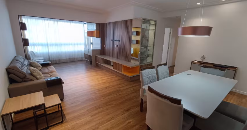 3 Quartos, sendo 3 suítes, 115 MT,  2 garagens. Pituba Ville