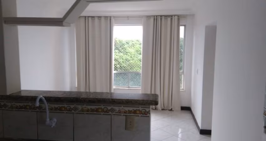 2 Quartos, quarto de serviço revertido, elevador, 1 garagem. Rua Alfredo Gomes de Oliveira