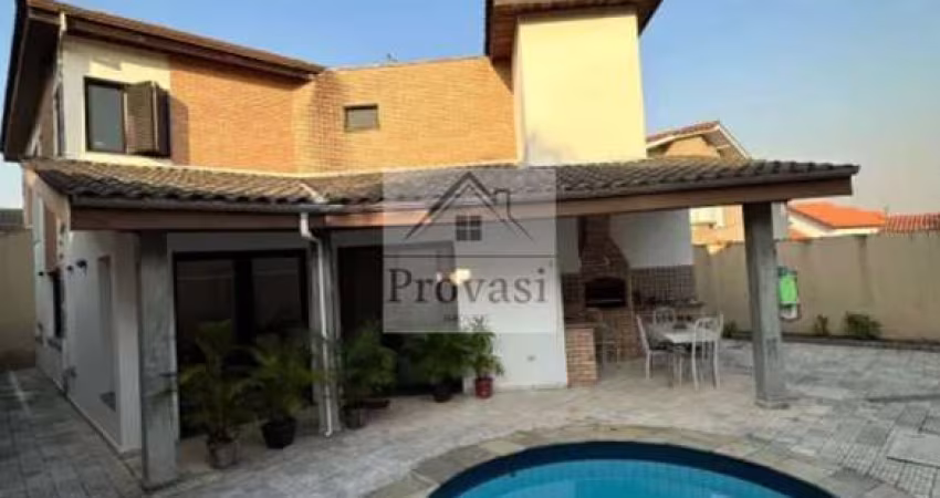 Alphaville Residencial 11 (Santana de Parnaíba) - Casa de Condomínio com 4 Quartos e 5 banheiros à Venda, 310 m²