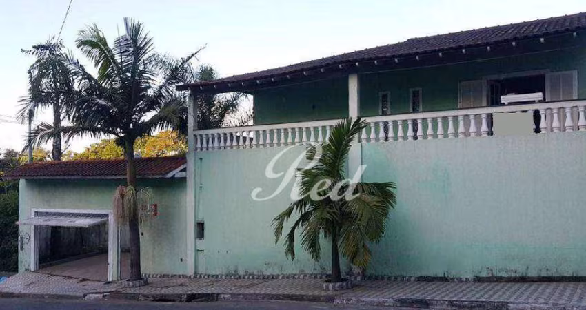 Casa com 3 dormitórios, 220 m² - venda por R$ 900.000,00 ou aluguel por R$ 5.230,00/mês - Cidade Edson - Suzano/SP