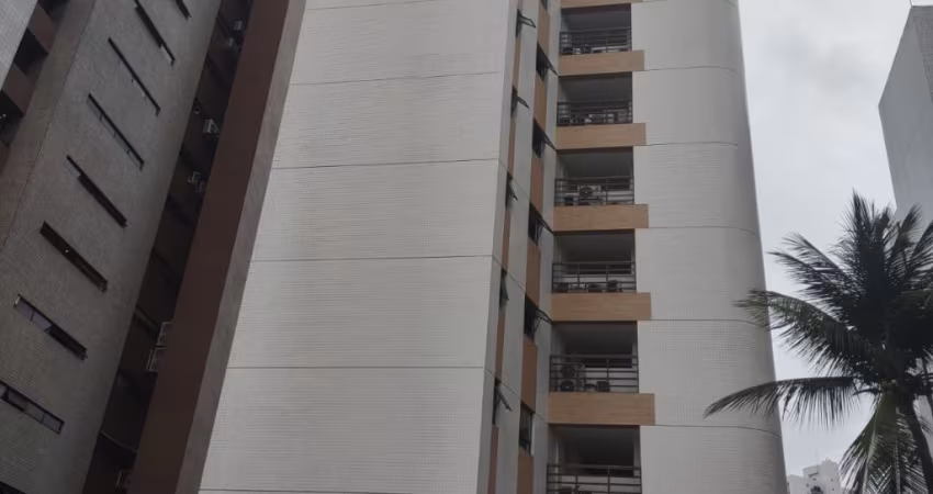 Apartamento mobiliado para alugar com excelente localização