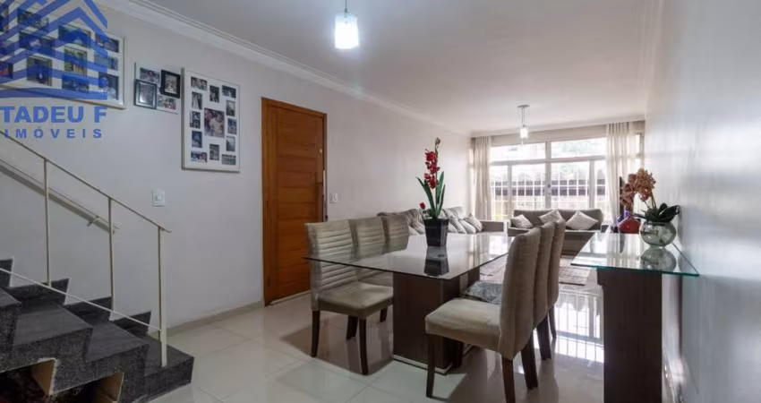 Casa a Venda, 3 dorms, 2 vagas no Brooklin.