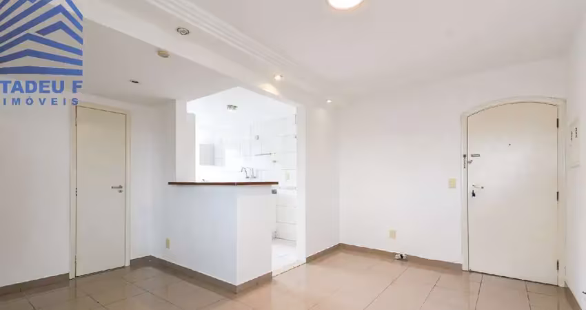 Apartamento a Venda, 2 dorms, 1 vaga no Campo Belo