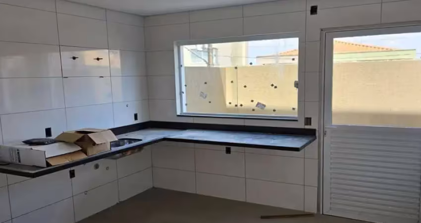 Casa de condomínio a venda, 2 dorms, 1 vaga no campo grande