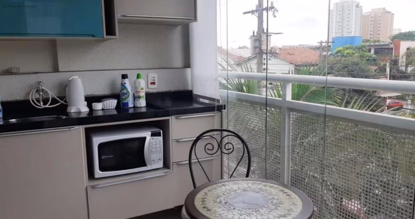 Apartamento para Venda ou Locação, 1 dorm, 1 vaga no Campo Belo.