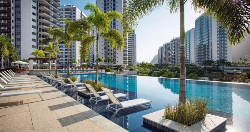 Apartamento de alto Luxo de 3 suítes mais dependência completa