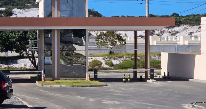 Casa Alto Padrão com Vista para o Lago | 4 Quartos (3 Suítes) | Condomínio com Lazer Completo | Nascente