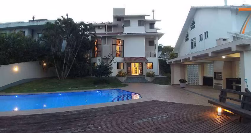 Casa com 4 dormitórios à venda, 530 m² por R$ 3.800.000,00 - Bosque das Mansões - São José/SC