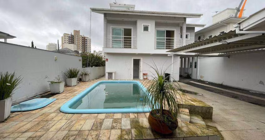 Casa com 3 dormitórios para alugar, 232 m² por R$ 7.692,00/mês - Cidade Universitária Pedra Branca - Palhoça/SC