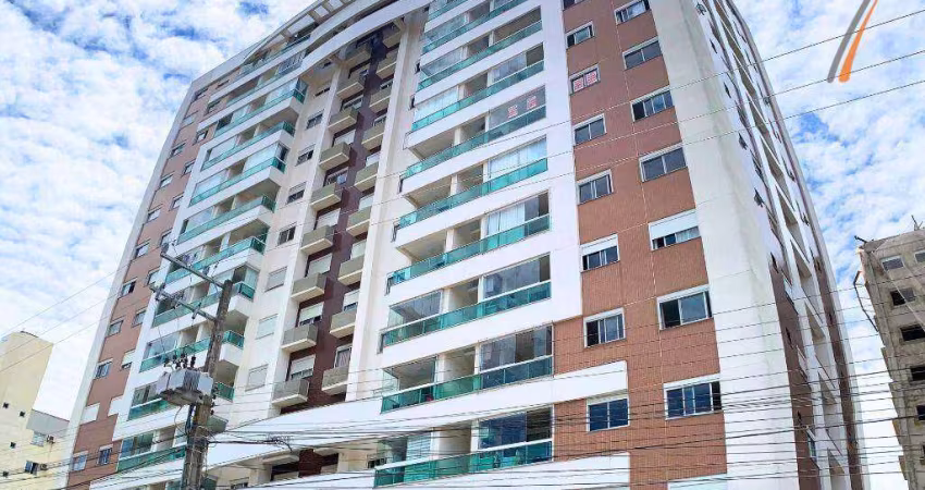 Apartamento com 3 dormitórios à venda, 93 m² por R$ 900.000,00 - Barreiros - São José/SC