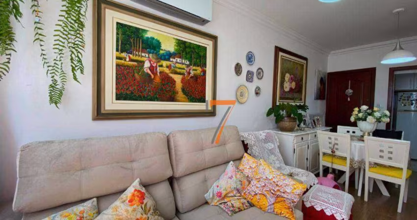 Apartamento com 2 dormitórios à venda, 56 m² por R$ 305.000,00 - Praia Comprida - São José/SC