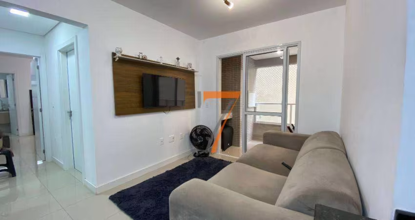 Apartamento com 2 dormitórios à venda, 75 m² por R$ 480.000,00 - Barreiros - São José/SC