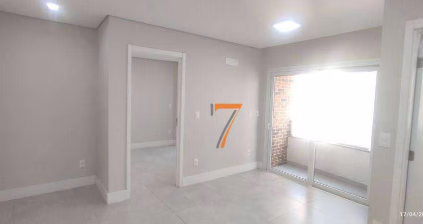 Apartamento com 1 dormitório para alugar, 40 m² por R$ 3.612,00/mês - Trindade - Florianópolis/SC