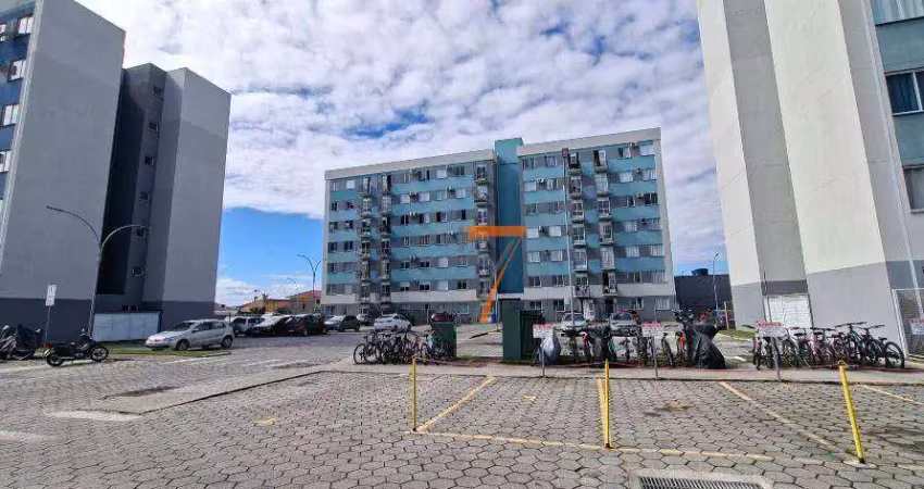 Apartamento com 2 dormitórios para alugar, 48 m² por r$ 2.548,41/mês - praia joão rosa - biguaçu/sc