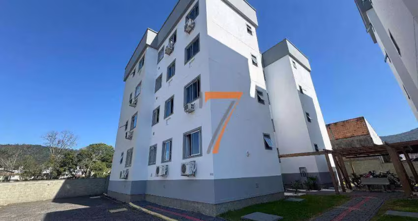 Apartamento com 2 dormitórios à venda, 42 m² por r$ 215.000,00 - fundos - biguaçu/sc