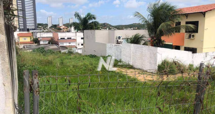 Terreno à venda na Jaguarari, escriturado, 685 m² por R$ 650.000 - Candelária - Natal/RN