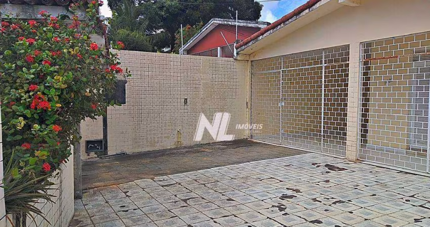 Casa com 5quartos no Barro Vermelho