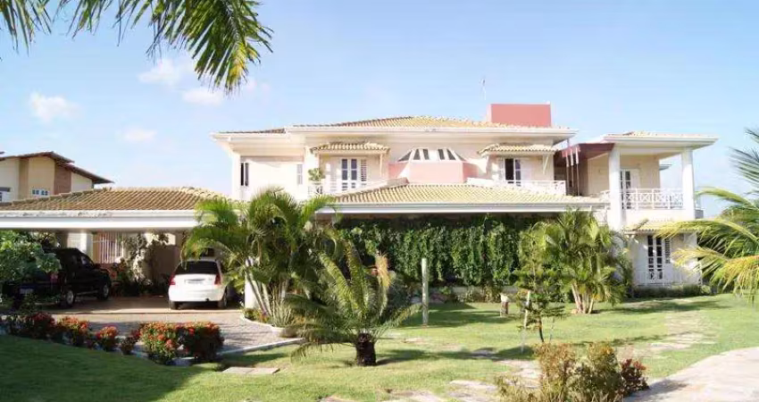 Mansão com mais de 2.000m² em Candelária / San Valle
