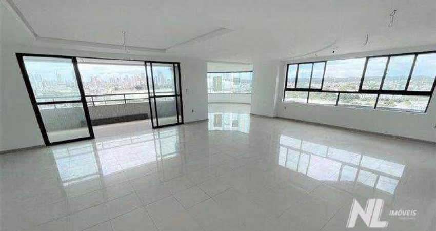 Apartamento em Candelária - Crystal Green - 369m² - 5suites