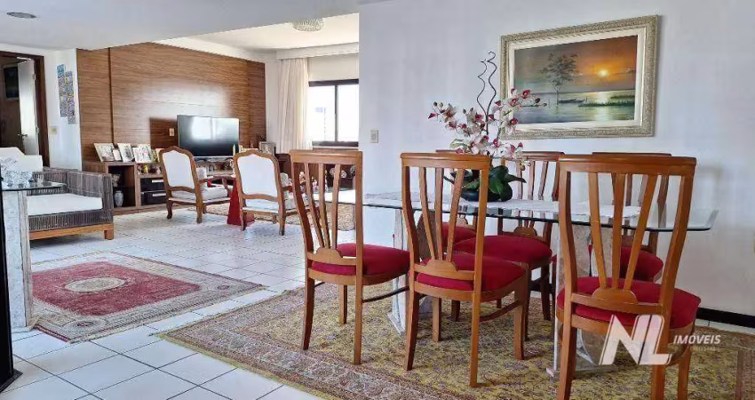 Apartamento com 3 quartos à venda, 287 m² por R$ 700.000 - Petrópolis - Natal/RN