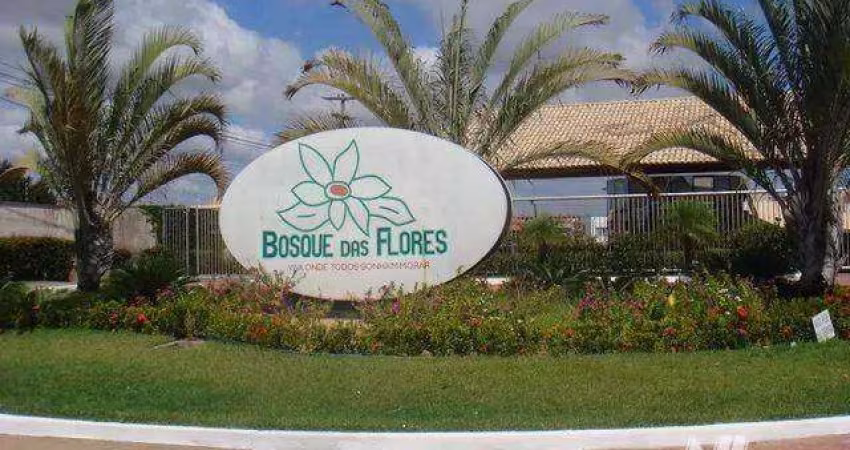 Lote com excelente localização no Bosque das Flores