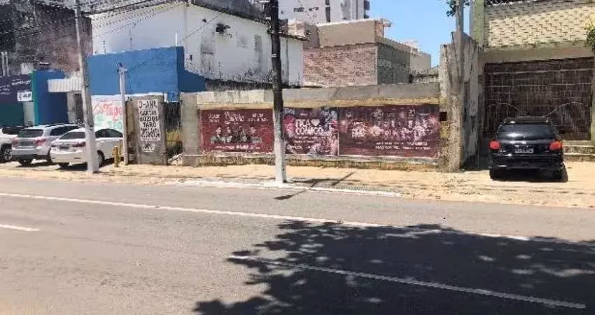Terreno à venda na Avenida Prudente de Moraes, 549, Tirol, Natal